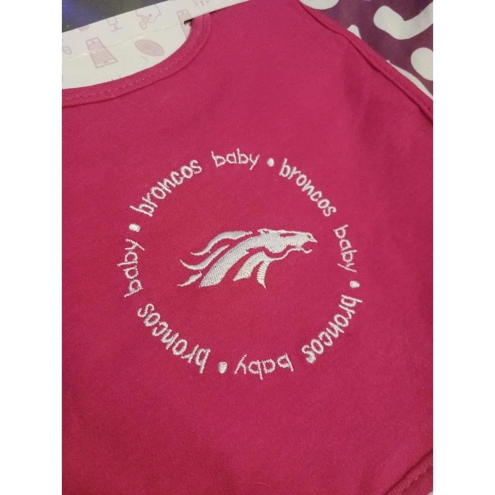 NEW Baby Fanatic NFL Baby Bib 2pk, Pink & White, Denver Broncos